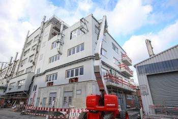 Evonik: Erste Anlage des neuen Polyamid-12-Komplexes fertiggestellt